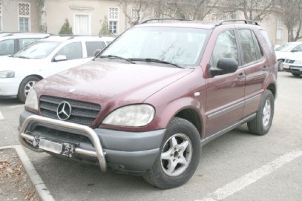 Mercedes ML furat din Elveţia, descoperit în Eforie Sud